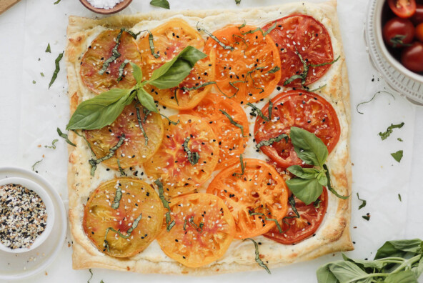 easy heirloom tomato tart