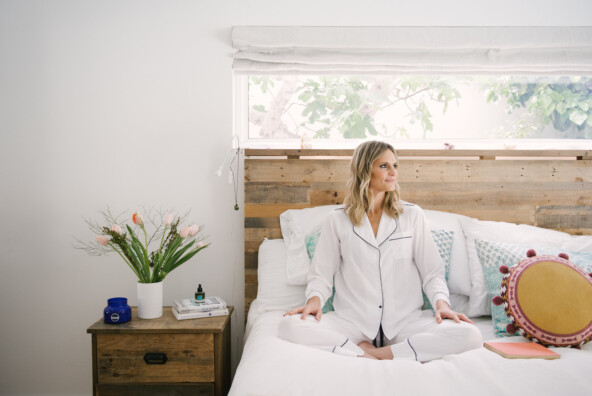 Lauren Roxburgh Morning Routine, Meditation, Bedroom