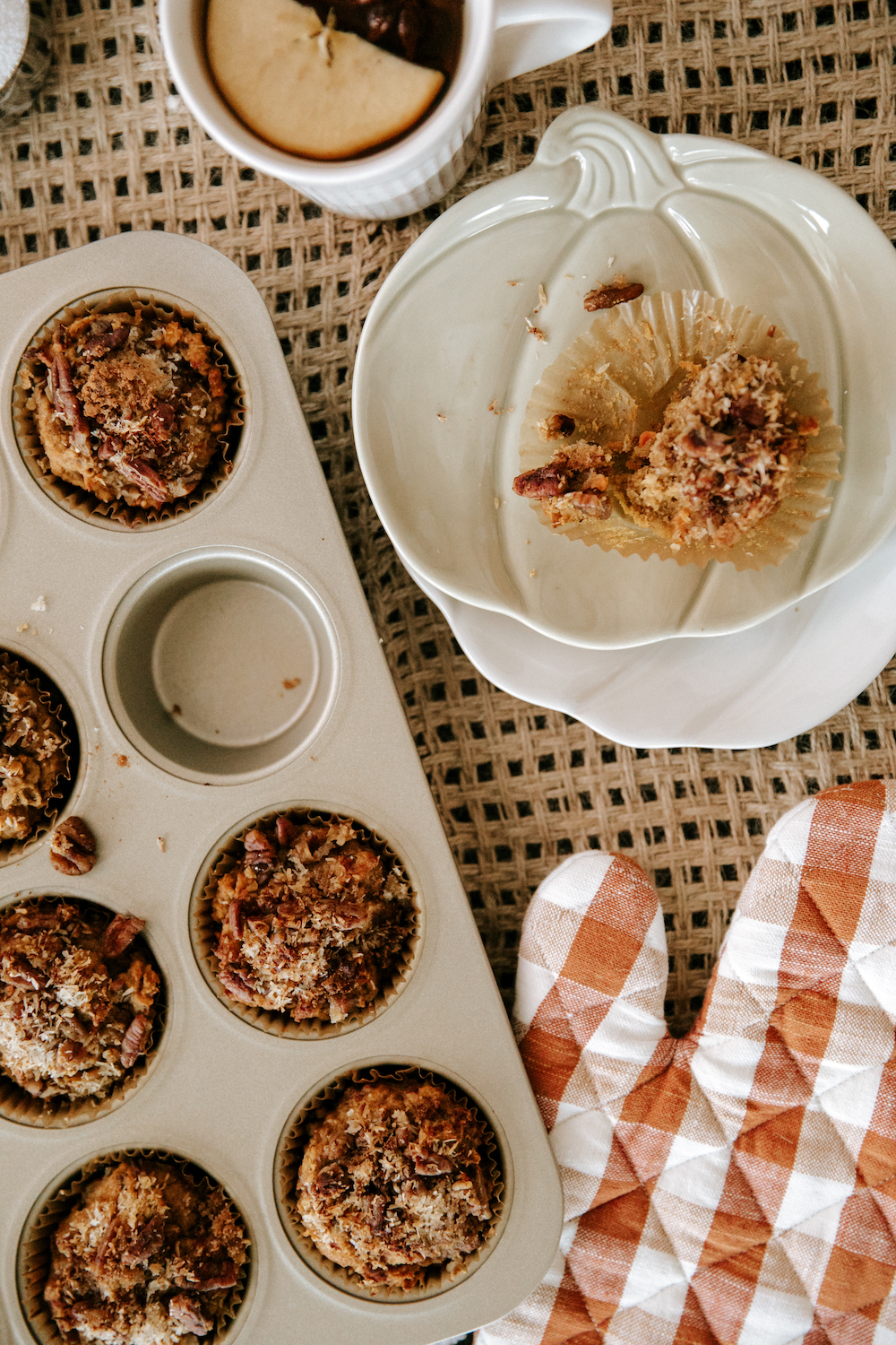 make muffins to celebrate fall!