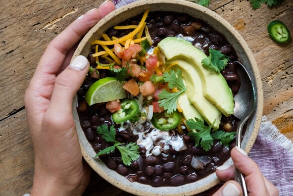 easy black bean soup with toppings