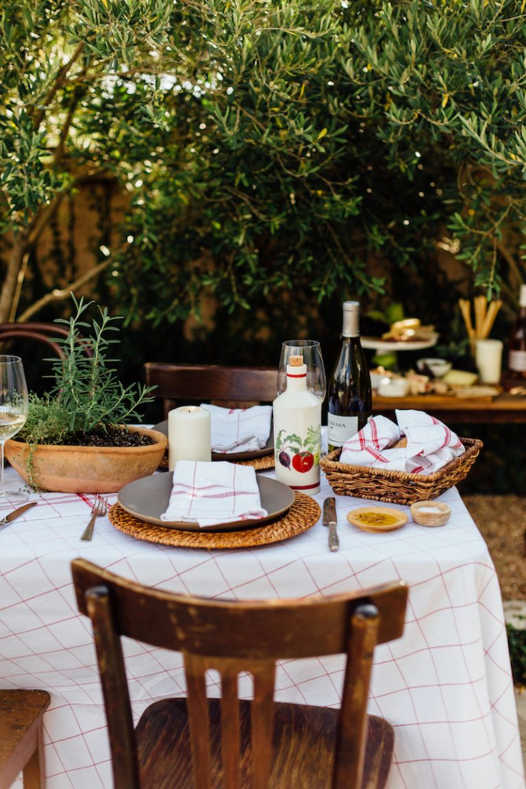 al fresco italian dinner party