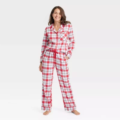 Women's Plaid Flannel Holiday Matching Family Pajama Set