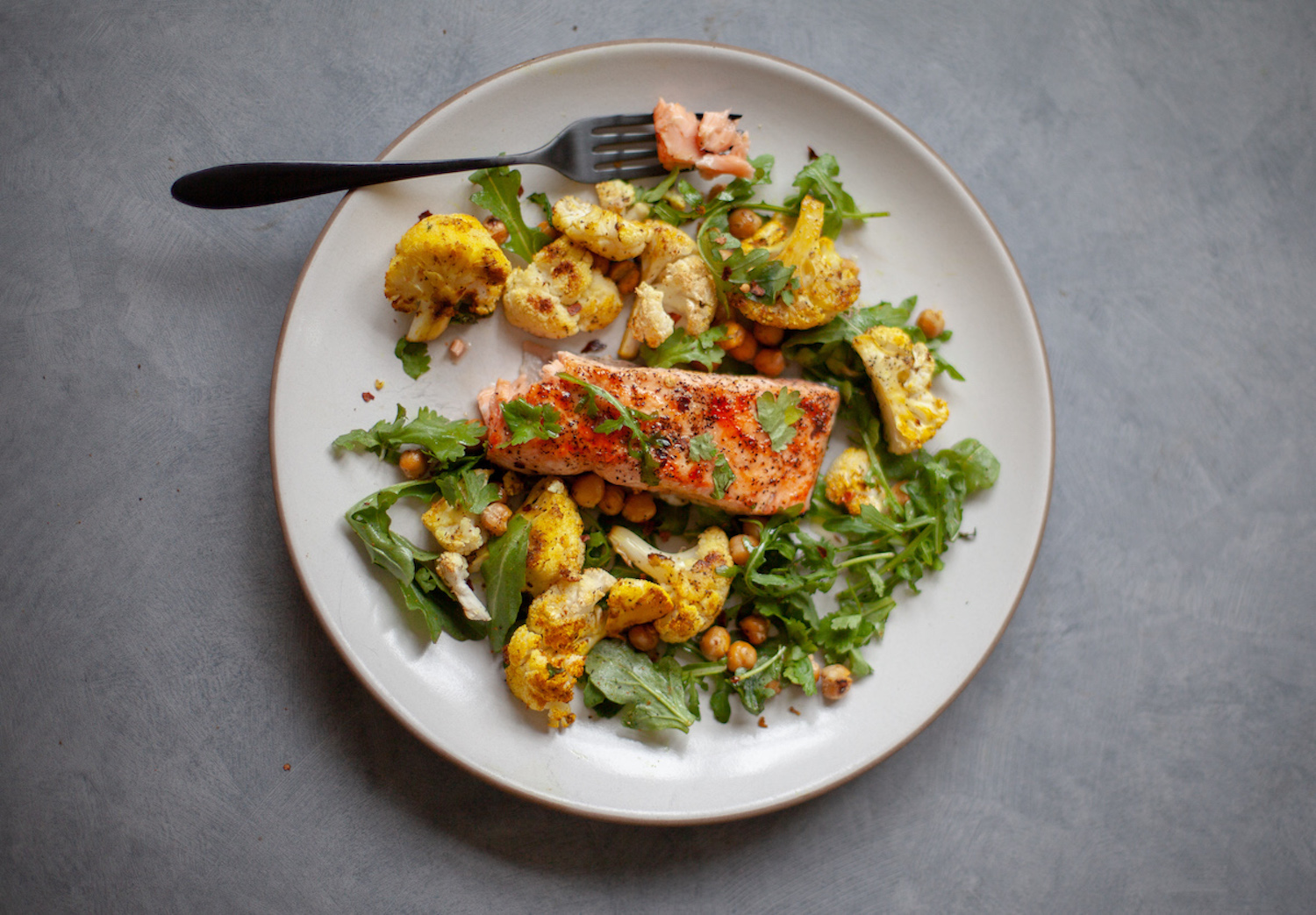 5-minute Broiled Salmon With Curried Cauliflower & Greens - Camille Styles