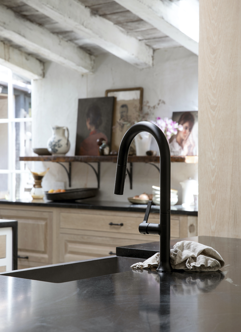 leanne ford interior designer los angeles la home renovation rustic minimalist neutrals cabin living room kitchen bedroom master bath texture 