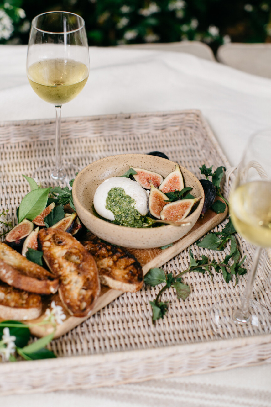 burrata fig and pesto appetizer