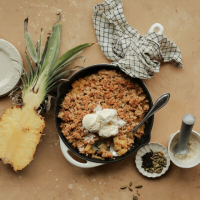 cardamom and black pepper pineapple crumble