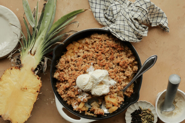 cardamom and black pepper pineapple crumble