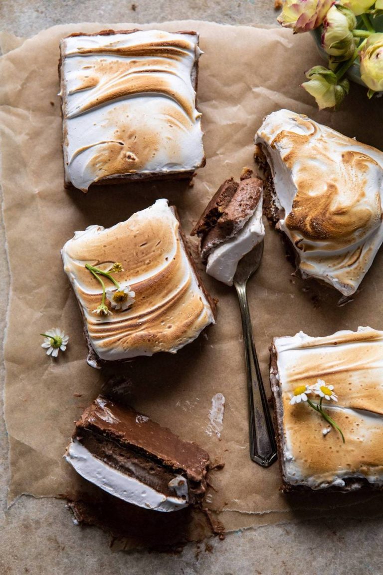 Smores-Chocolate-Mousse-Bars-AMAZING-SMORES-Crunchy-chocolate-ganache-marshmallows-smores-recipe