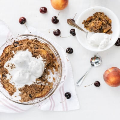 Summer-Stone-Fruit-Crisp-With-Cinnamon-Crumble-1-28