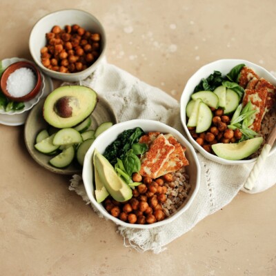 tandoori spice inspired toasted chickpea grain bowl