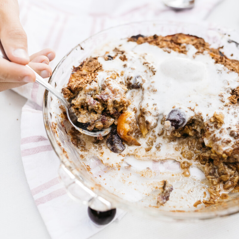 summer stone fruit crisp with cinnamon crumble