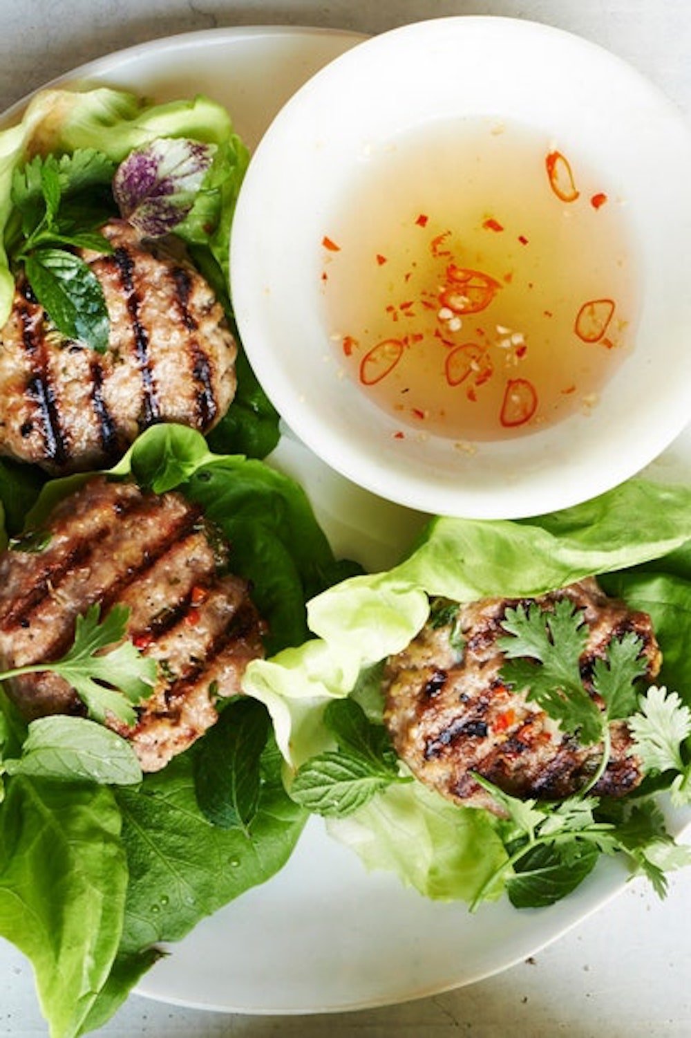 Lemongrass Pork Patties With Vietnamese Dipping Sauce_lettuce wrap recipes