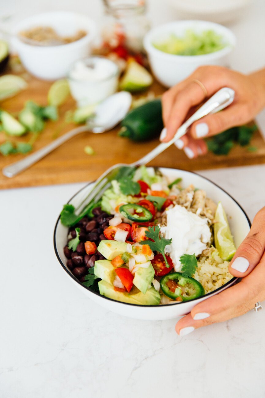 slow cooker chicken burrito bowl