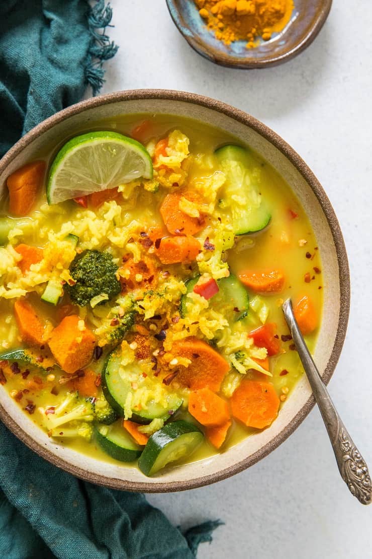 Immunity-Boosting Turmeric Vegetable Soup_healthy soup recipes
