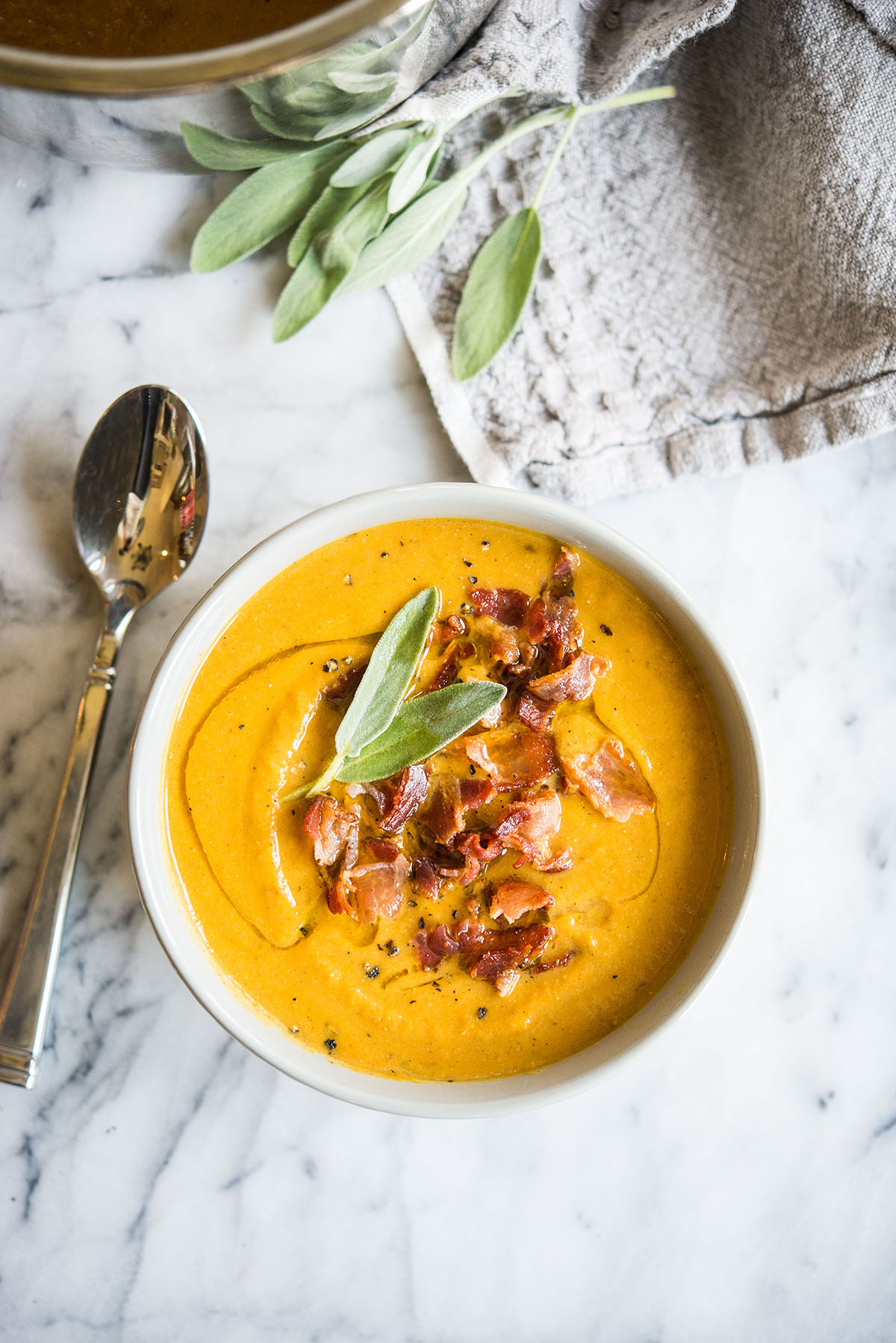 Instant Pot Creamy Pumpkin Soup_healthy soup recipes