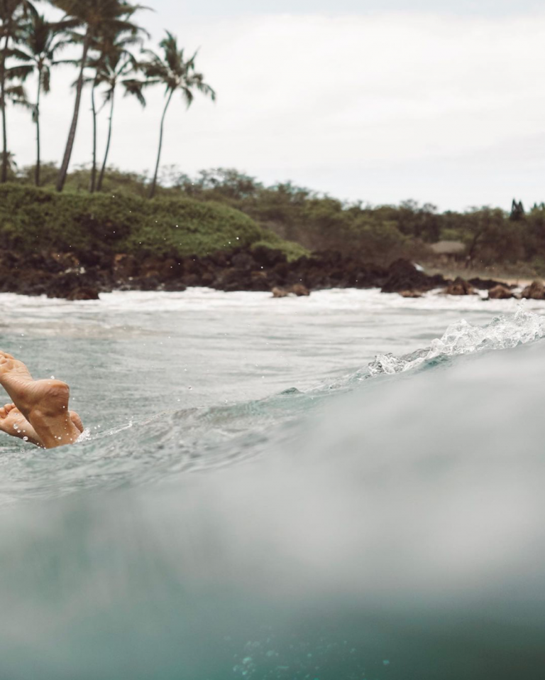 kori meloy, hawaii, beach