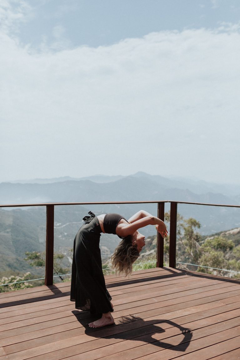 Nitsa Citrine in Malibu - dance, yoga, stretch