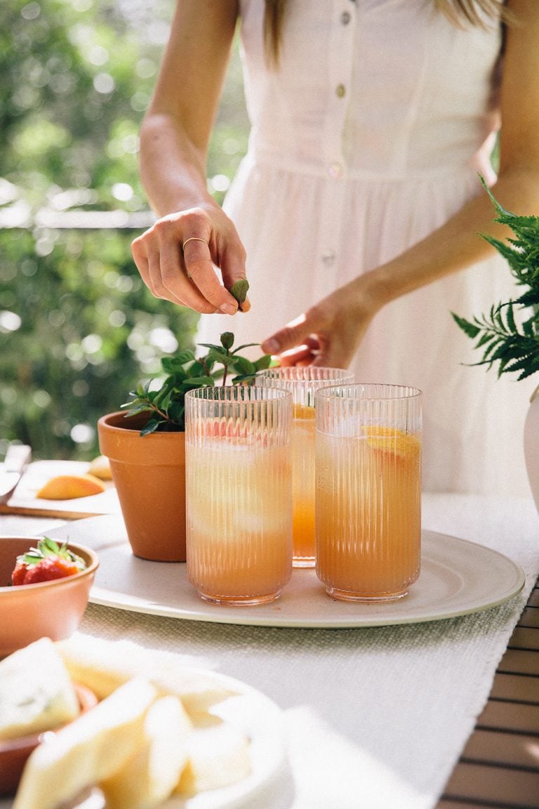 Mother's Day Picnic for Spring - Grapefruit Mimosas