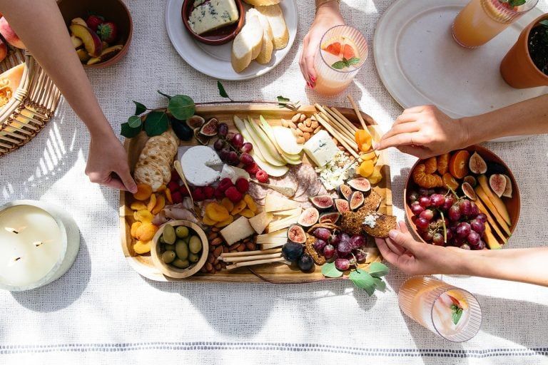 32 Trader Joe’s Products We’re Obsessed With—and How to Pack Them Up for a Picnic