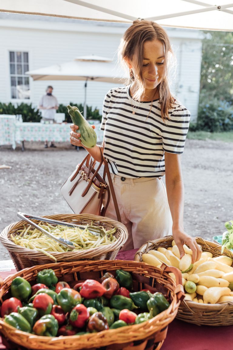 shop the farmers market - fun things to do this summer if you're bored