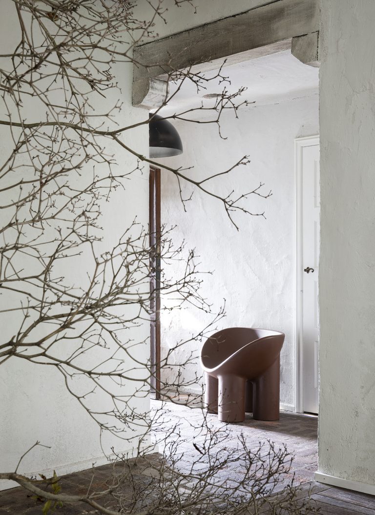 All-white interior—Leanne Ford