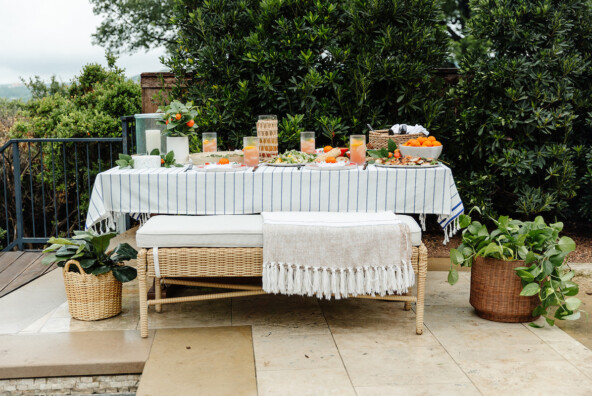 summer tablescape, backyard dinner party with Target, al freso entertaining, outdoor entertaining ideas