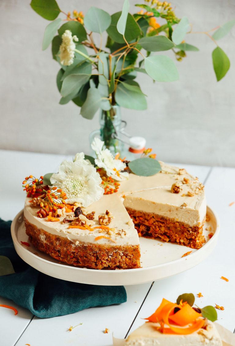 raw vegan carrot cake - minimalist baker