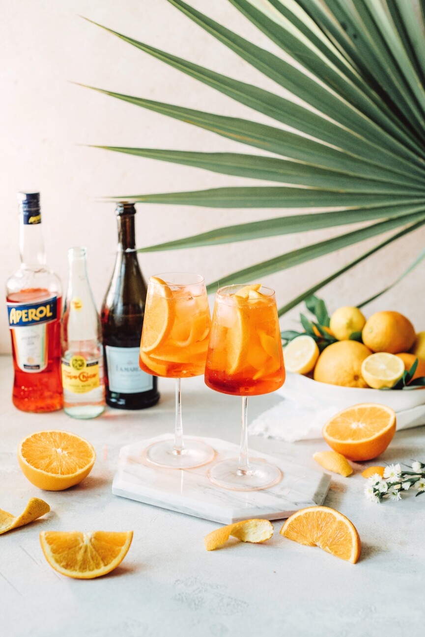 Boozy Aperol Spritz - DIVERSE DINNERS