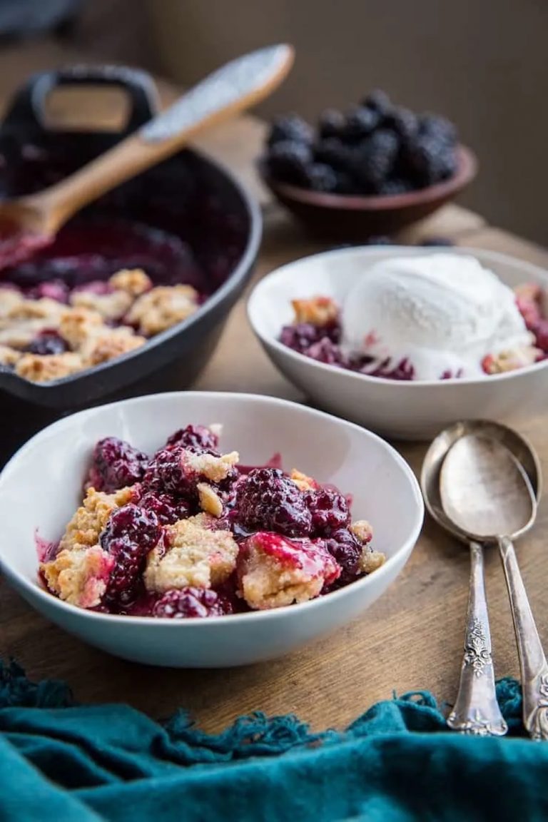 paleo_blackberry_cobbler_1.jpg kopia