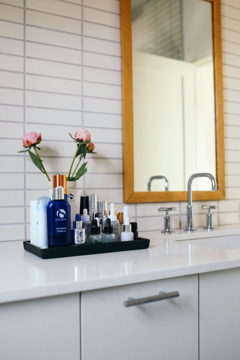 samantha wennerstrom, could i have that, bathroom, vanity, skincare