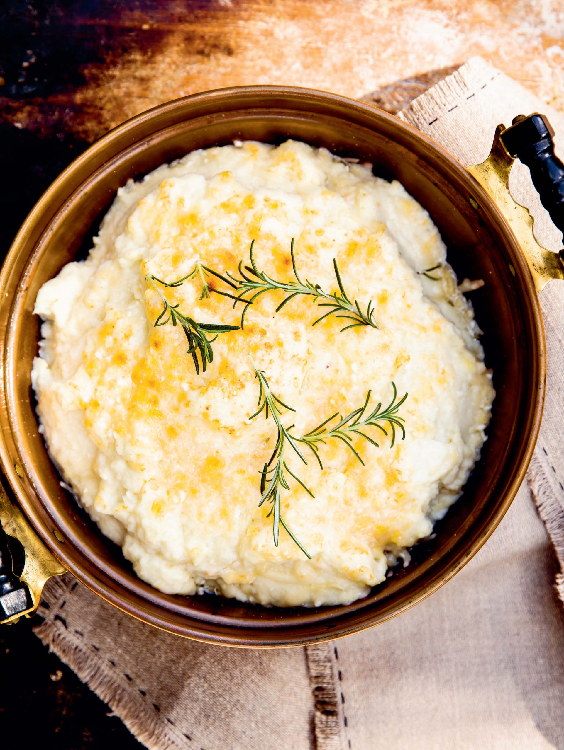 FAUX PARMESAN CAULIFLOWER POTATOES