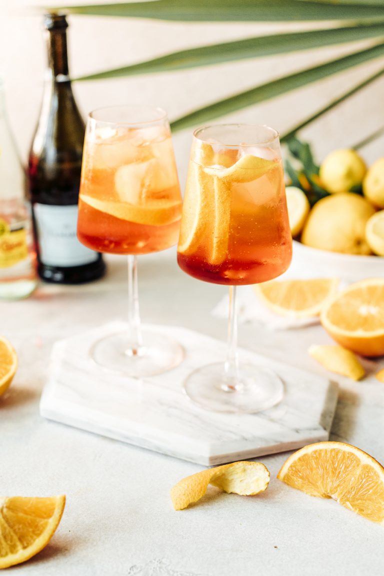 classic aperol spritz recipe-summer cocktails