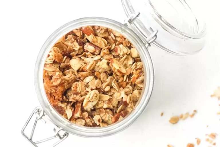 copy of coconut-maple-walnut-granola-02.jpg