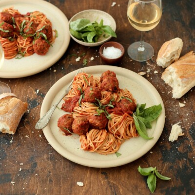 easy mushroom and white bean vegan meatballs for your weeknight spaghetti