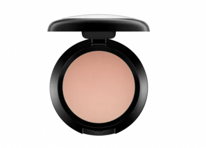 13 Tips for Makeup in Your 40s, According to a Makeup Artist