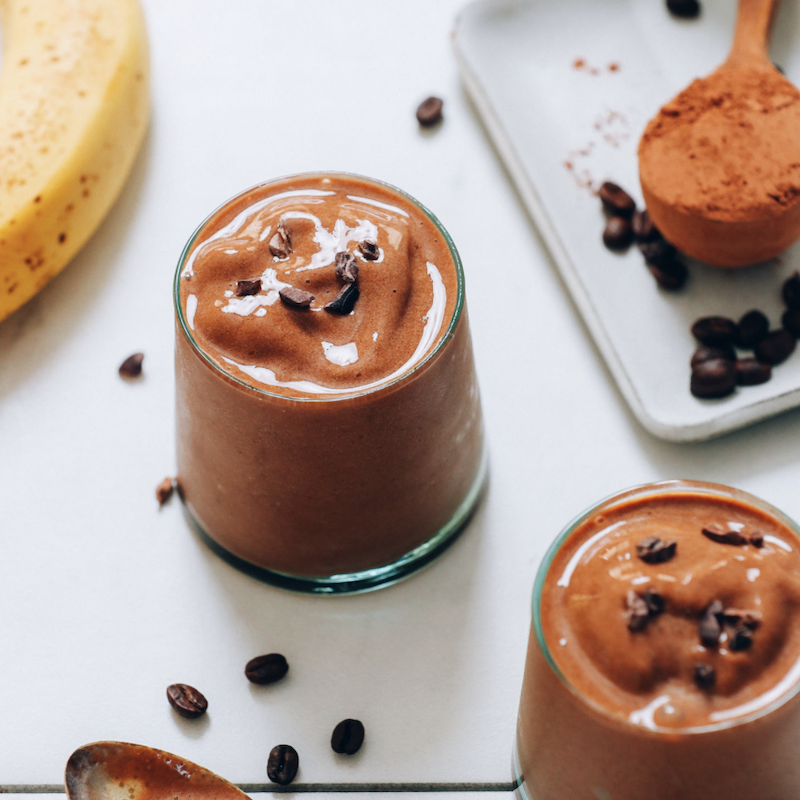 ??Creamy Cold Brew Coffee Smoothie from Minimalist Baker