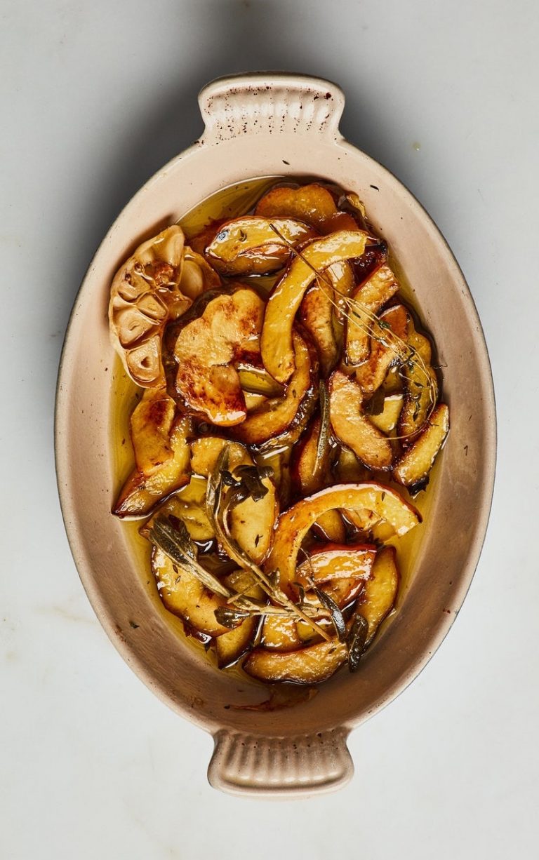 slow coooked winter squash with sage and thyme