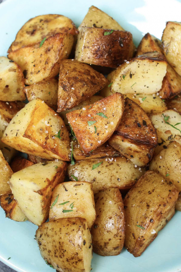 Garlic Herb Sous Vide Potatoes from Izzy Cooking