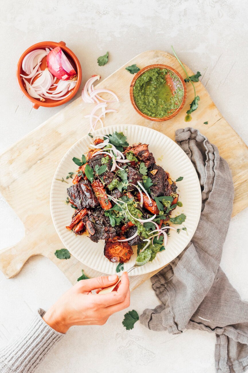 easy braised short ribs with chimichurri_high protein meals