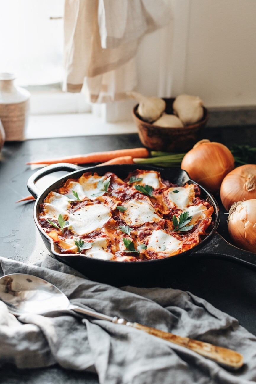 easy skillet lasagna with eggplant-one pot dinner-barilla