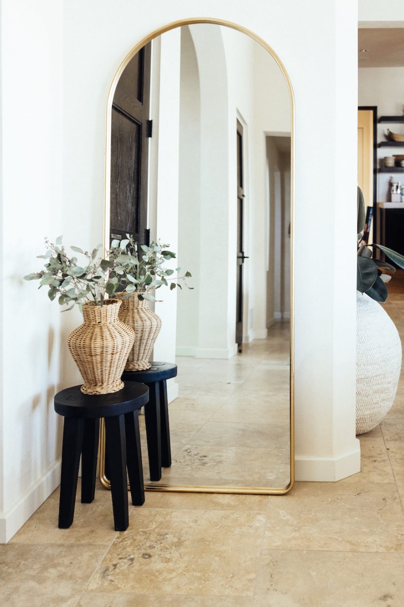 camille styles cozy living room design ideas, mirror, vase