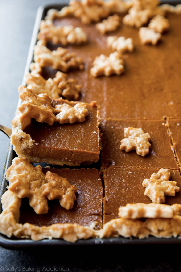 Best Thanksgiving Desserts for a Crowd