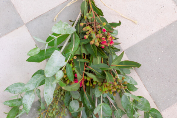 FieldFlowerVase_p201a