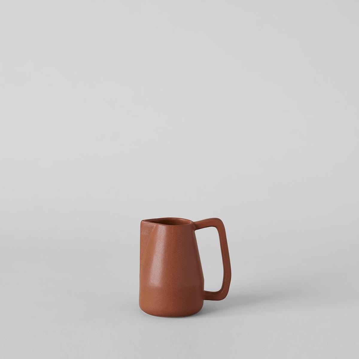 brown-pitcher