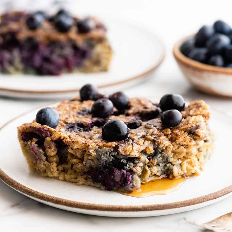 Baked oatmeal with blueberries