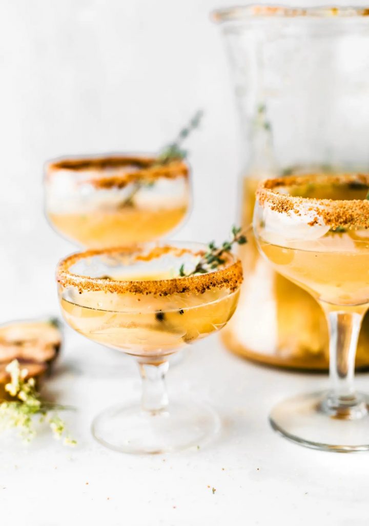 champagne cocktails_