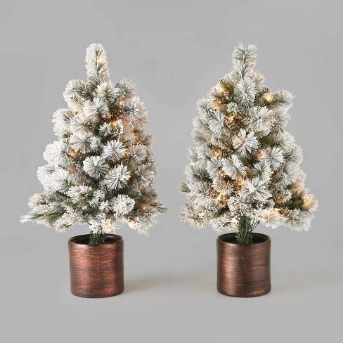 Wondershop™ Pre-Lit Flocked Virginia Pine Potted Artificial Christmas Tree