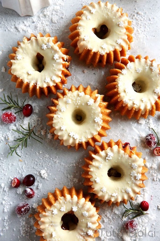Cranberry White Chocolate Mini Bundt Cakes from Tutti Dolci - easy baked goods for christmas gifts
