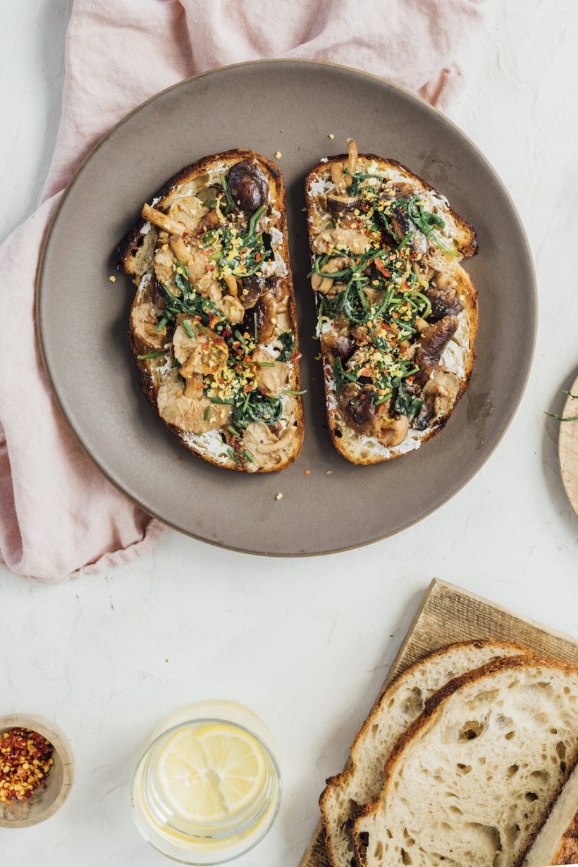 mushroom toast with arugula and lemon--healthy plant-based breakfast recipe ideas