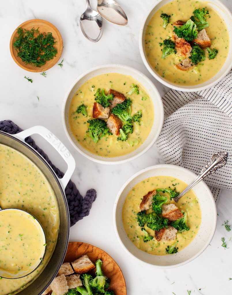 Vegan Broccoli Soup_healthy soup recipes